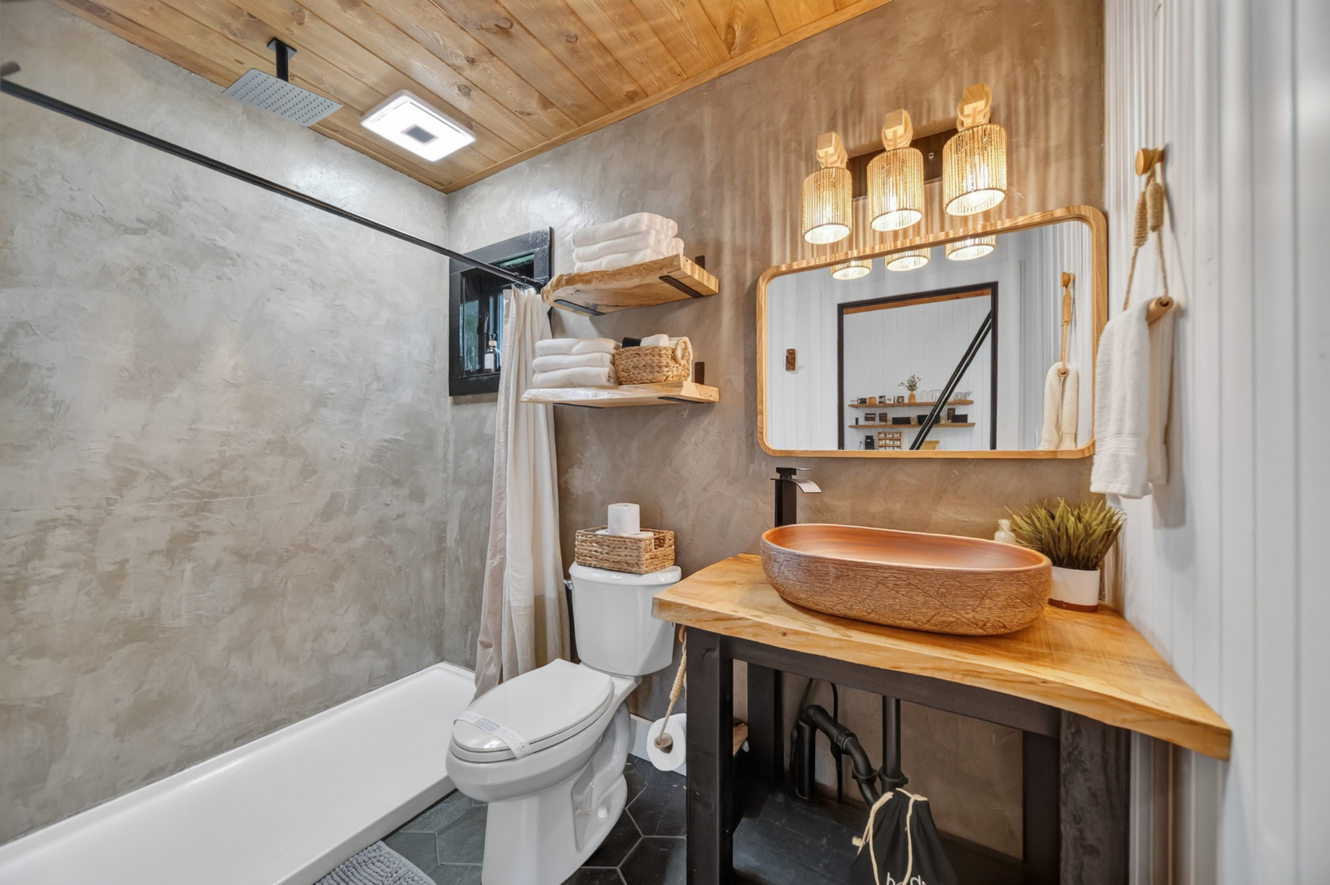 Lofty Pine — Large rain shower heads designed to stimulate the gentle feeling of standing in a warm rain shower, releasing water evenly over a wider area for a more relaxing spa-like experience.